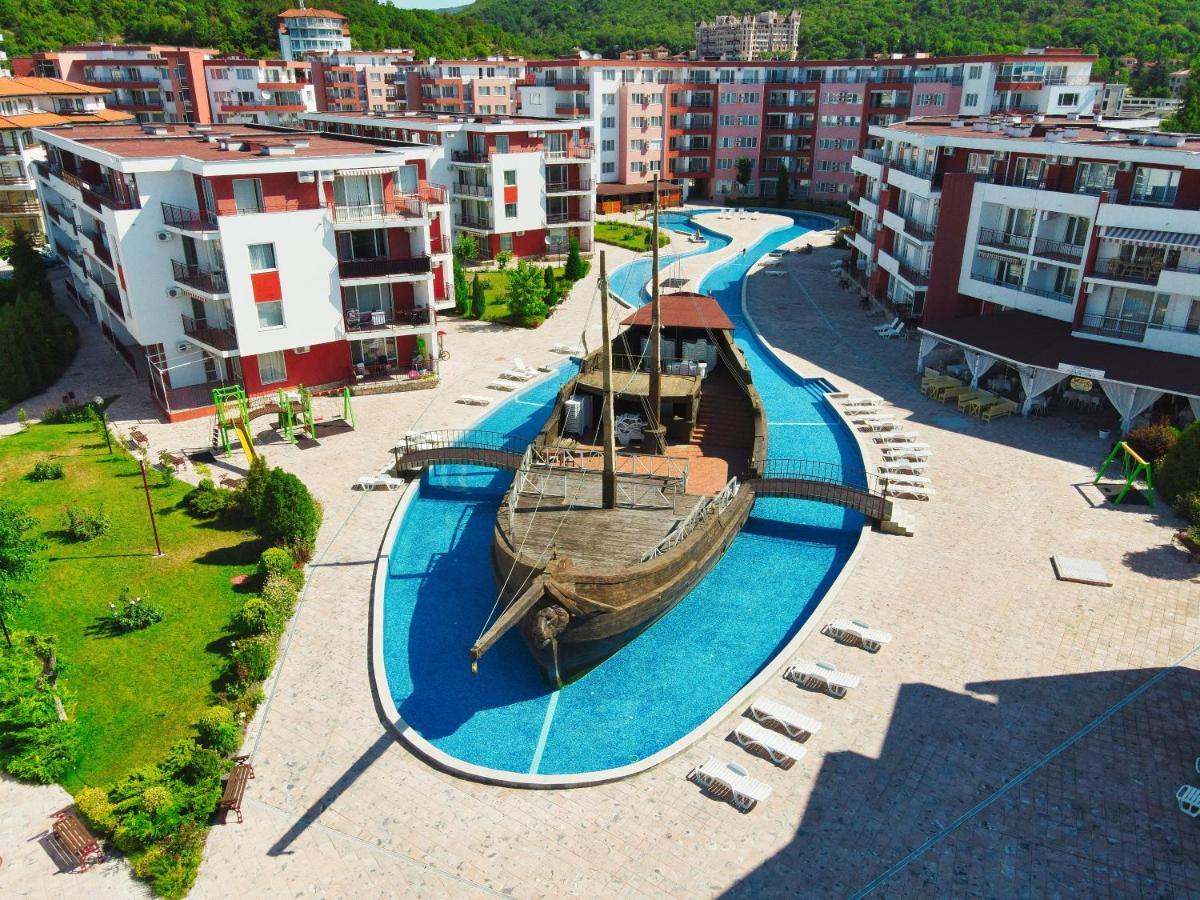 Privilege Fort Beach Apartments سفيتي فلاس المظهر الخارجي الصورة