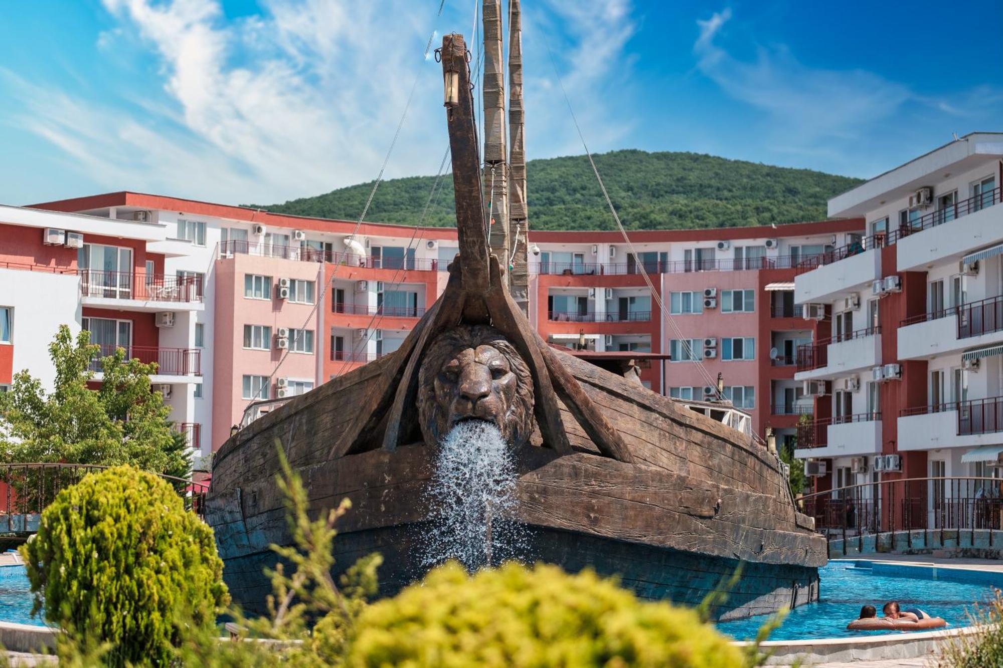Privilege Fort Beach Apartments سفيتي فلاس المظهر الخارجي الصورة