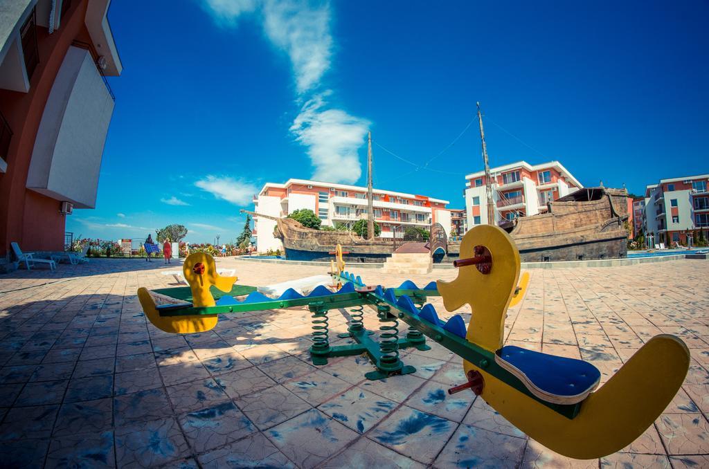 Privilege Fort Beach Apartments سفيتي فلاس المظهر الخارجي الصورة