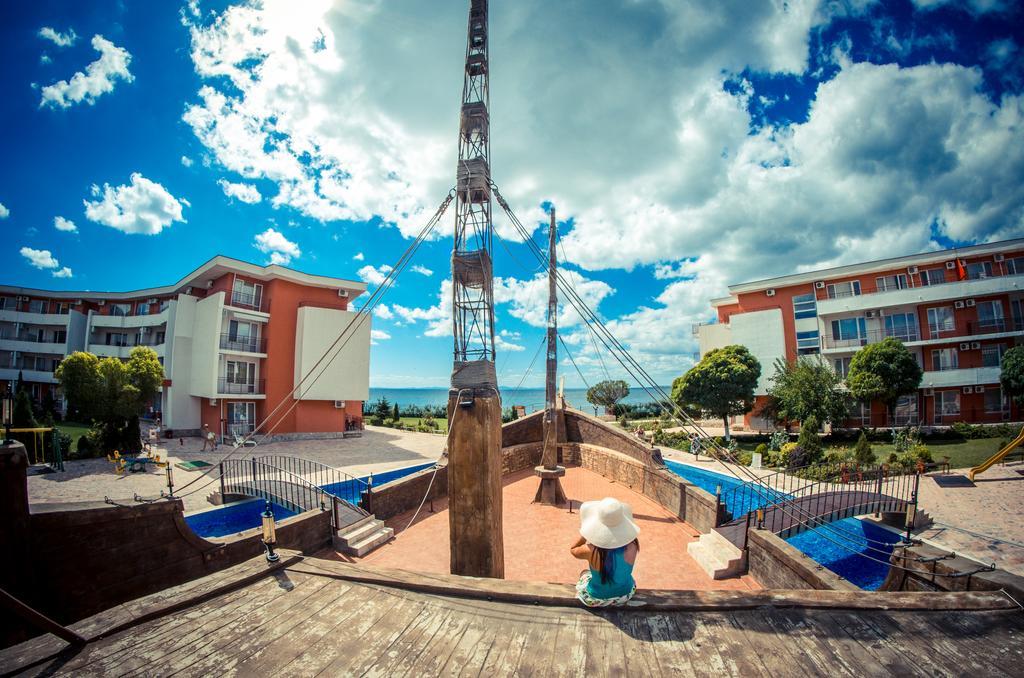 Privilege Fort Beach Apartments سفيتي فلاس المظهر الخارجي الصورة